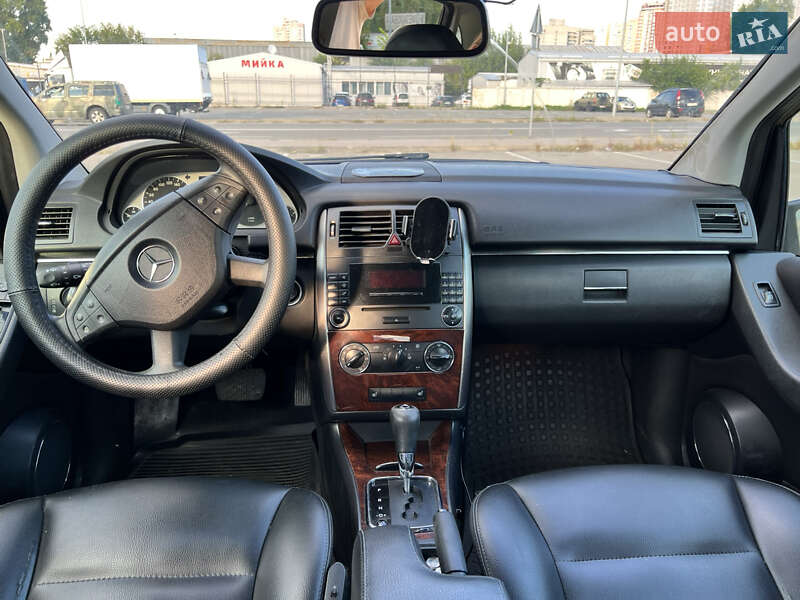 Хэтчбек Mercedes-Benz B-Class 2006 в Киеве