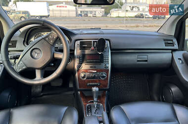 Хэтчбек Mercedes-Benz B-Class 2006 в 