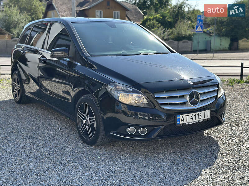 Хэтчбек Mercedes-Benz B-Class 2014 в Ивано-Франковске
