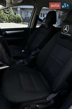 Хэтчбек Mercedes-Benz B-Class 2005 в 