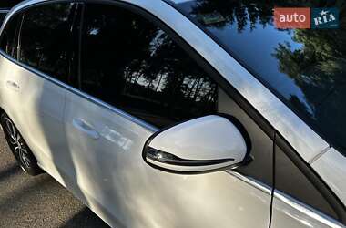 Хэтчбек Mercedes-Benz B-Class 2019 в 