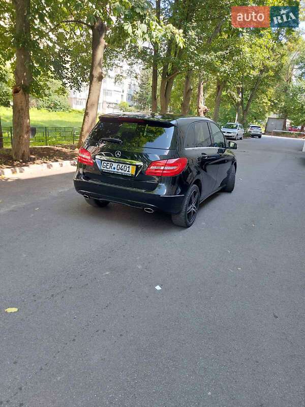 Хэтчбек Mercedes-Benz B-Class 2014 в Виннице фото 12 Хэтчбек Mercedes-Benz B-Class 2014 в Виннице