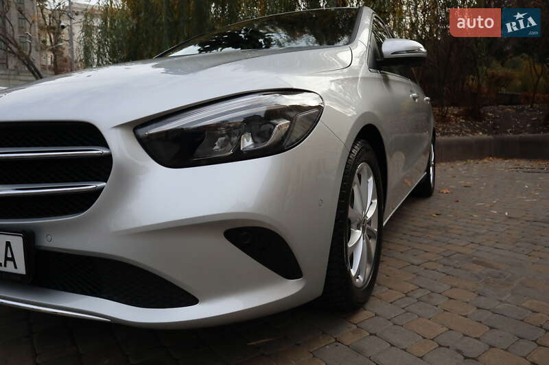 Хэтчбек Mercedes-Benz B-Class 2018 в Киеве