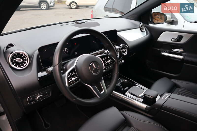 Хэтчбек Mercedes-Benz B-Class 2018 в Киеве