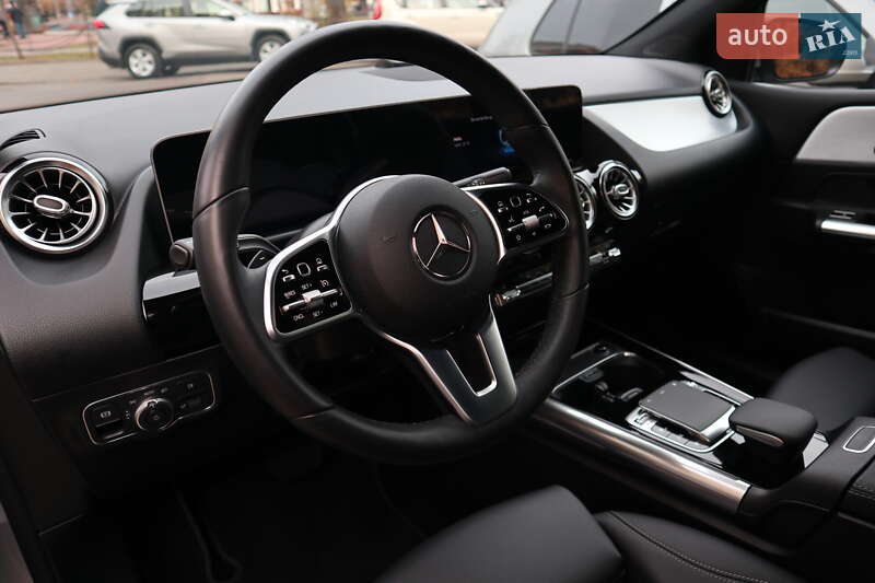 Хэтчбек Mercedes-Benz B-Class 2018 в Киеве