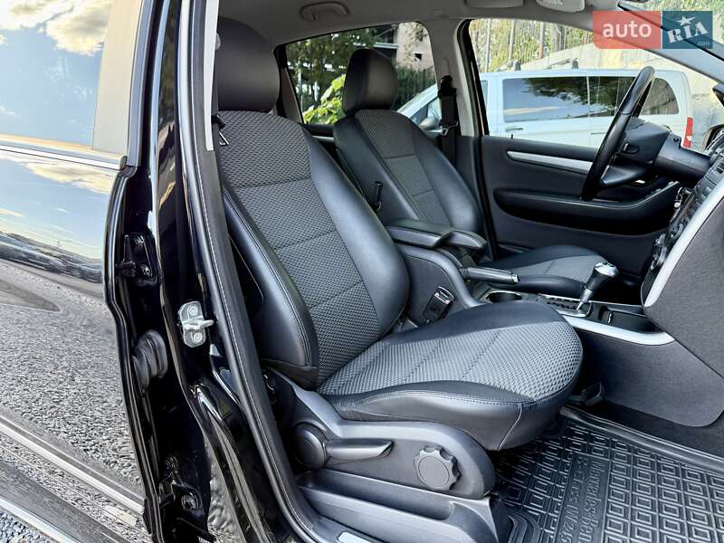 Хэтчбек Mercedes-Benz B-Class 2010 в Харькове