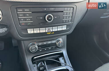 Хэтчбек Mercedes-Benz B-Class 2015 в 