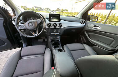 Хэтчбек Mercedes-Benz B-Class 2015 в 