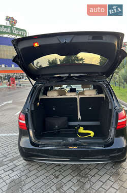 Хэтчбек Mercedes-Benz B-Class 2015 в 