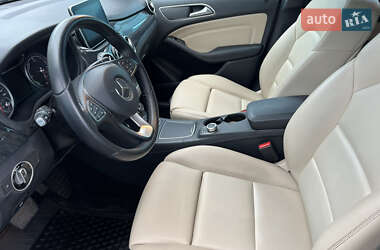 Хэтчбек Mercedes-Benz B-Class 2015 в 
