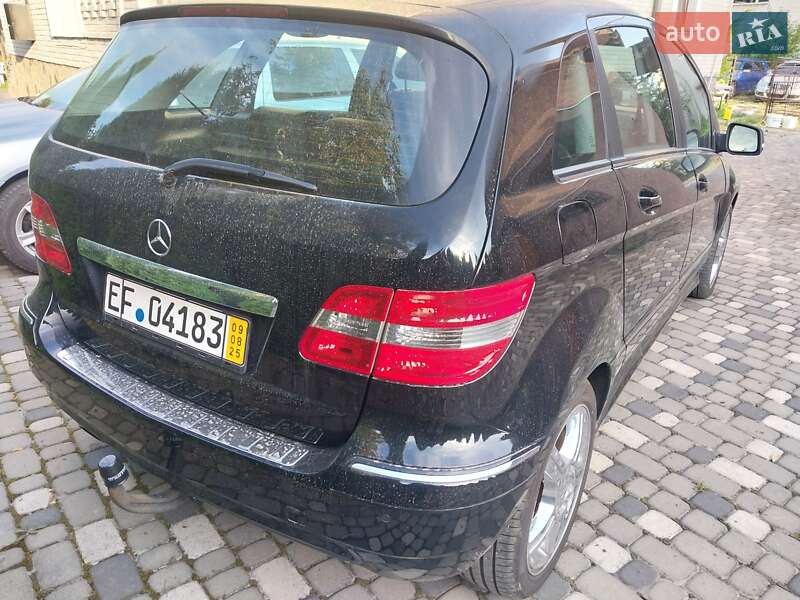 Хэтчбек Mercedes-Benz B-Class 2010 в Великой Багачке