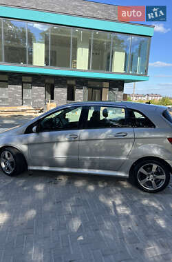 Хэтчбек Mercedes-Benz B-Class 2006 в 