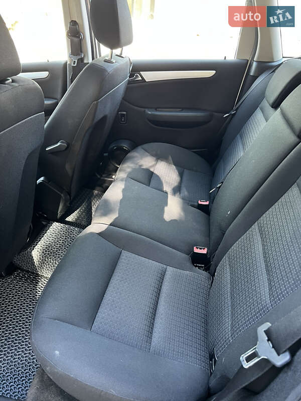 Хэтчбек Mercedes-Benz B-Class 2006 в Ровно
