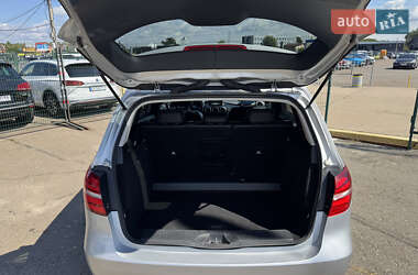Хетчбек Mercedes-Benz B-Class 2015 в 