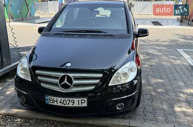 Хэтчбек Mercedes-Benz B-Class 2008 в 
