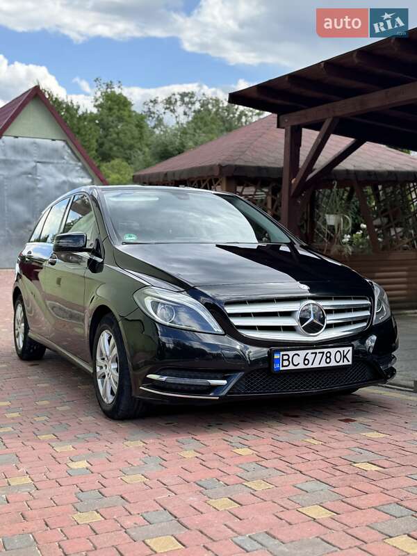 Mercedes-Benz B-Class 2013