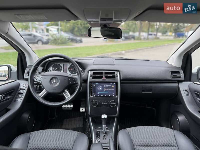 Хетчбек Mercedes-Benz B-Class 2010 в Києві