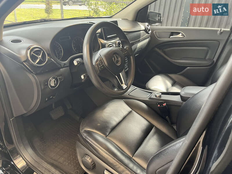 Хэтчбек Mercedes-Benz B-Class 2014 в Ужгороде фото 9 Хэтчбек Mercedes-Benz B-Class 2014 в Ужгороде