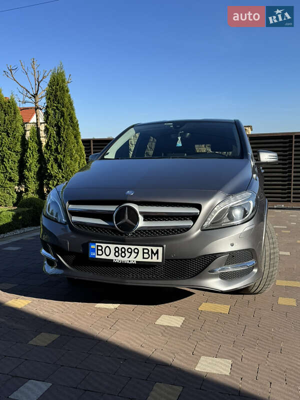 Хетчбек Mercedes-Benz B-Class 2017 в Тернополі