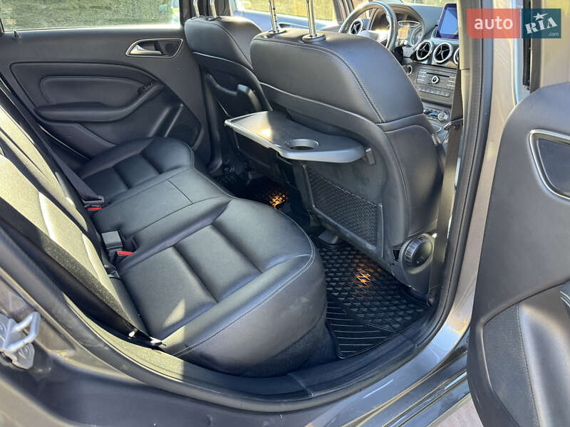 Хетчбек Mercedes-Benz B-Class 2017 в Тернополі