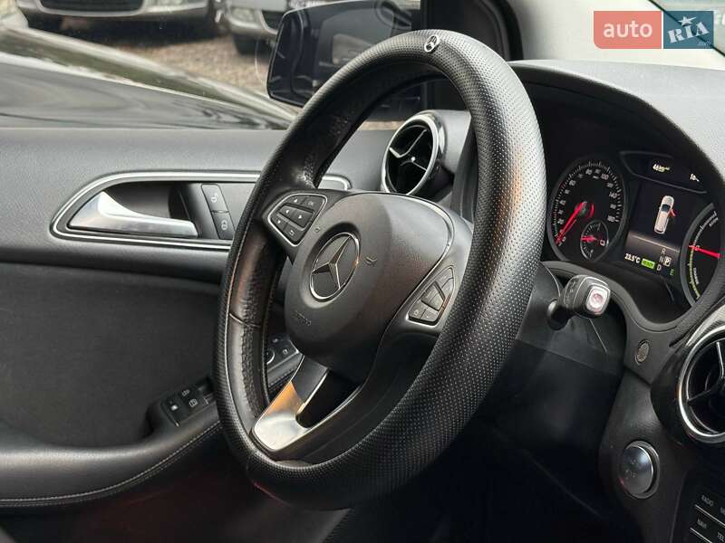 Хэтчбек Mercedes-Benz B-Class 2017 в Харькове