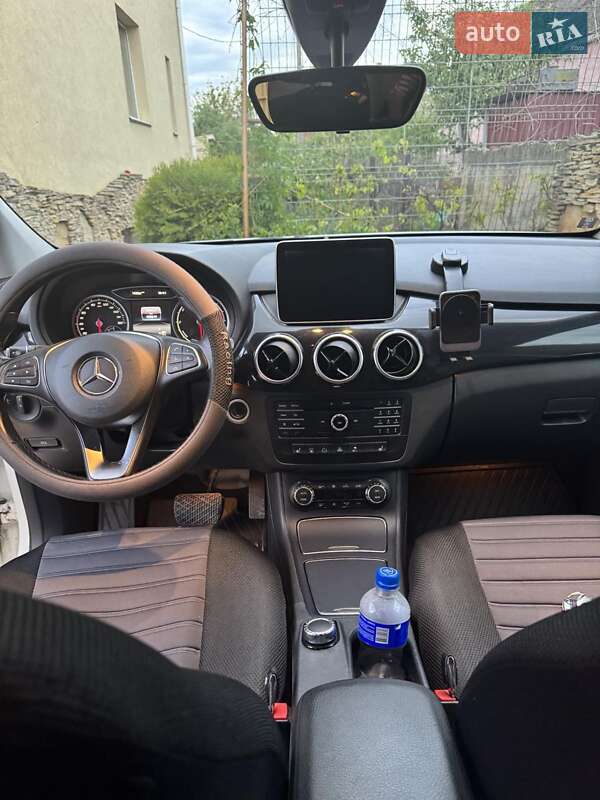 Хетчбек Mercedes-Benz B-Class 2016 в Вінниці