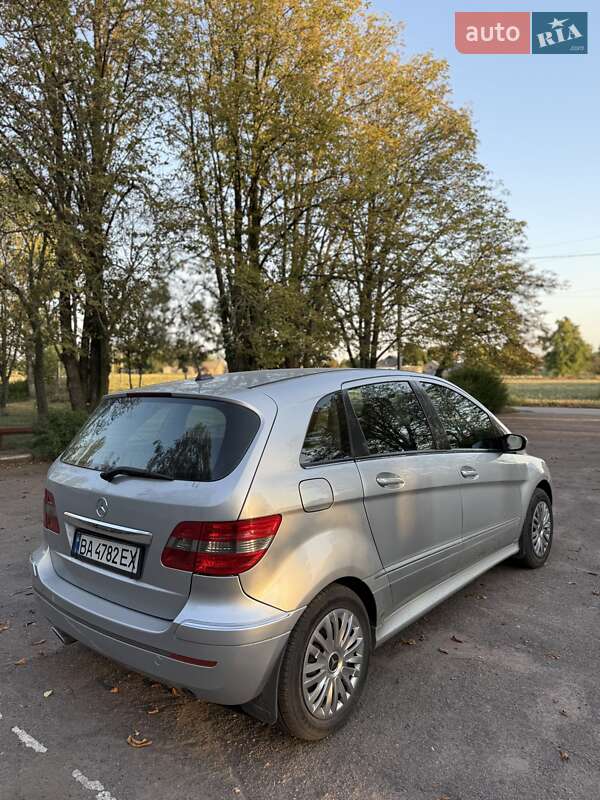Хэтчбек Mercedes-Benz B-Class 2006 в Кропивницком фото 6 Хэтчбек Mercedes-Benz B-Class 2006 в Кропивницком