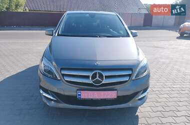 Хэтчбек Mercedes-Benz B-Class 2017 в 