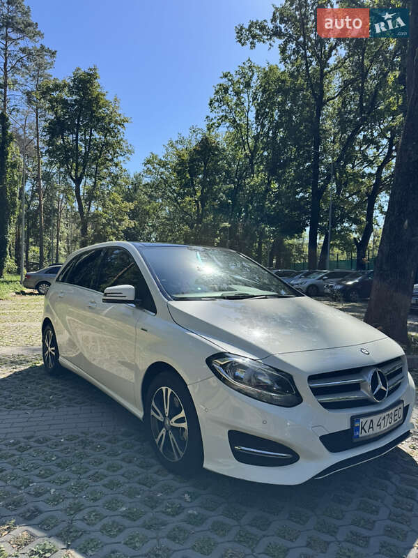 Хетчбек Mercedes-Benz B-Class 2015 в Києві