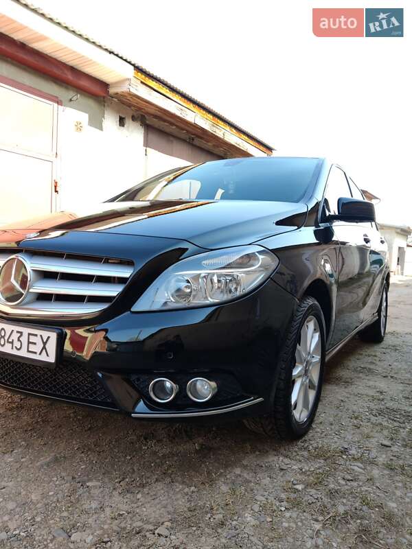 Хэтчбек Mercedes-Benz B-Class 2013 в Черновцах