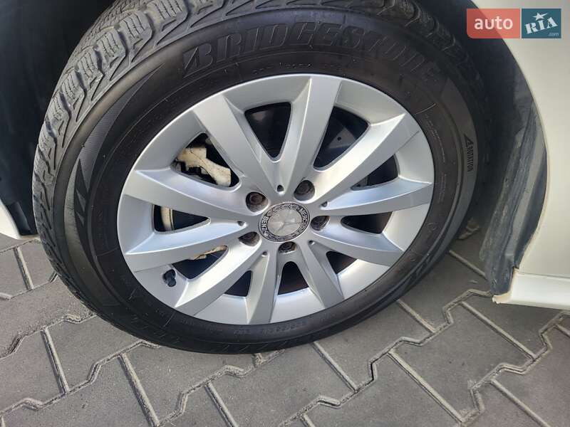 Хэтчбек Mercedes-Benz B-Class 2012 в Луцке