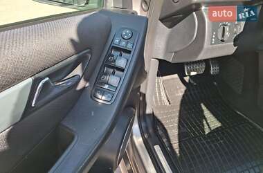 Хэтчбек Mercedes-Benz B-Class 2008 в 