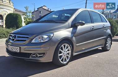 Хэтчбек Mercedes-Benz B-Class 2008 в 