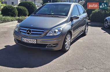 Хэтчбек Mercedes-Benz B-Class 2008 в 