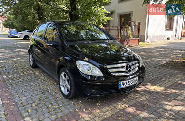 Хэтчбек Mercedes-Benz B-Class 2006 в 