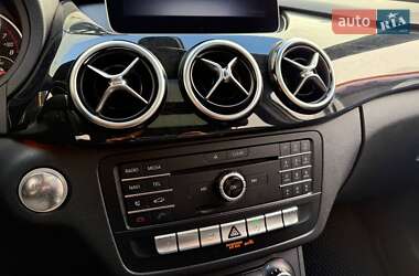 Хэтчбек Mercedes-Benz B-Class 2018 в 