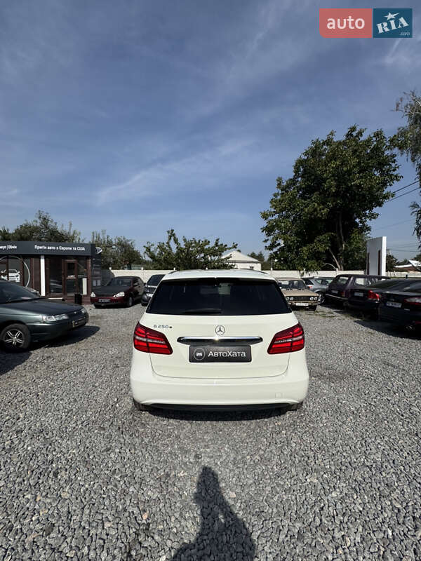 Хэтчбек Mercedes-Benz B-Class 2017 в Дергачах фото 7 Хэтчбек Mercedes-Benz B-Class 2017 в Дергачах