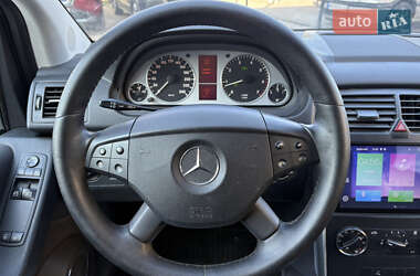 Хэтчбек Mercedes-Benz B-Class 2008 в 
