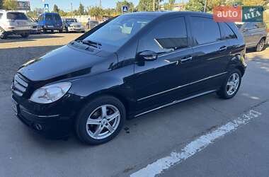 Хэтчбек Mercedes-Benz B-Class 2008 в 