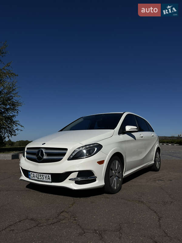 Хэтчбек Mercedes-Benz B-Class 2014 в Черкассах