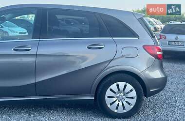 Хетчбек Mercedes-Benz B-Class 2015 в 