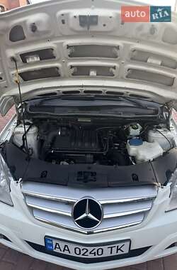 Хэтчбек Mercedes-Benz B-Class 2008 в 