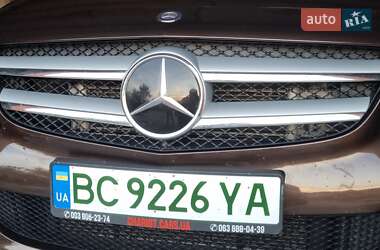 Хэтчбек Mercedes-Benz B-Class 2016 в 