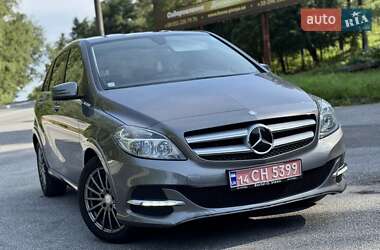 Хэтчбек Mercedes-Benz B-Class 2016 в 