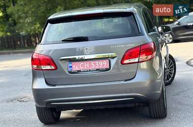 Хэтчбек Mercedes-Benz B-Class 2016 в 