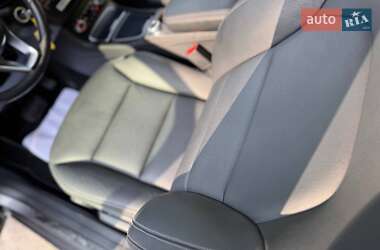 Хэтчбек Mercedes-Benz B-Class 2016 в 