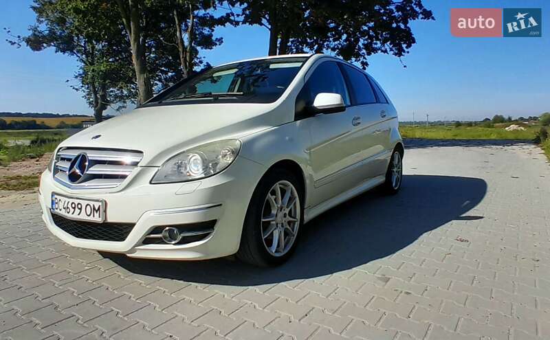 Mercedes-Benz B-Class 2009