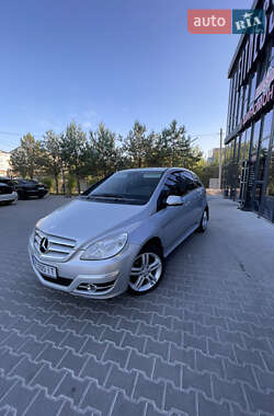 Хэтчбек Mercedes-Benz B-Class 2008 в 