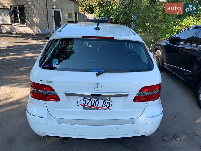 Хэтчбек Mercedes-Benz B-Class 2010 в Киеве