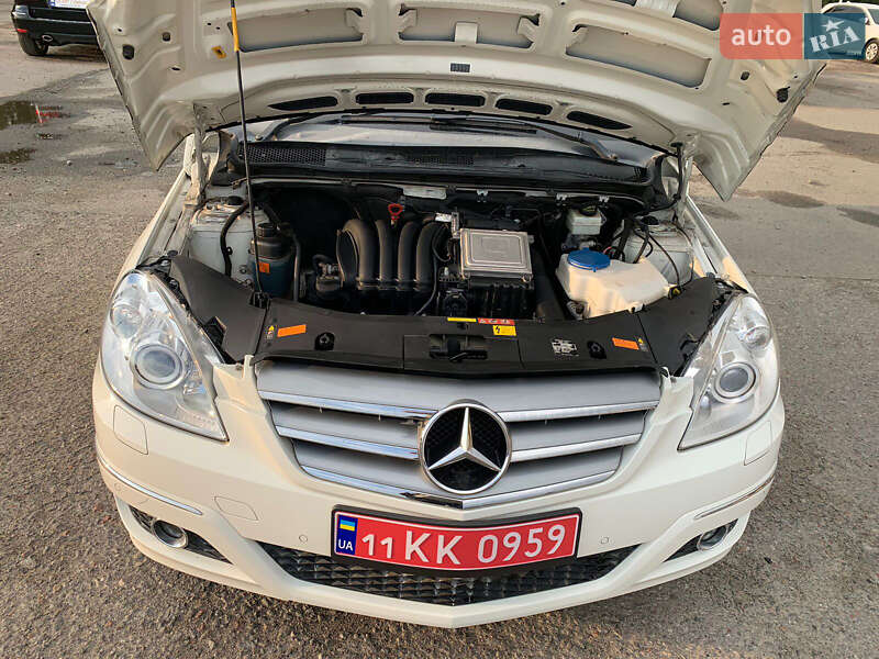 Хэтчбек Mercedes-Benz B-Class 2010 в Киеве